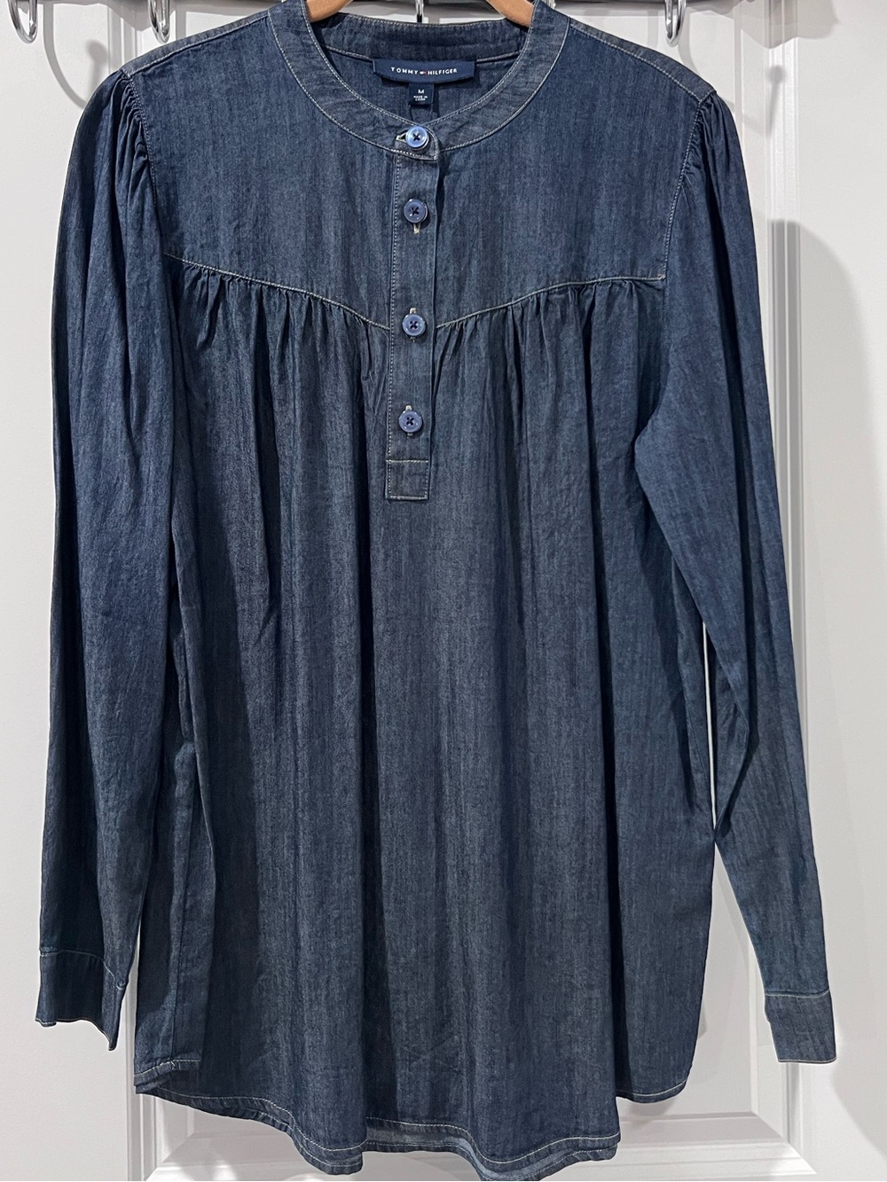 Tommy Hilfiger Urban Folklore Denim Shirt
Women’s Size M NWT